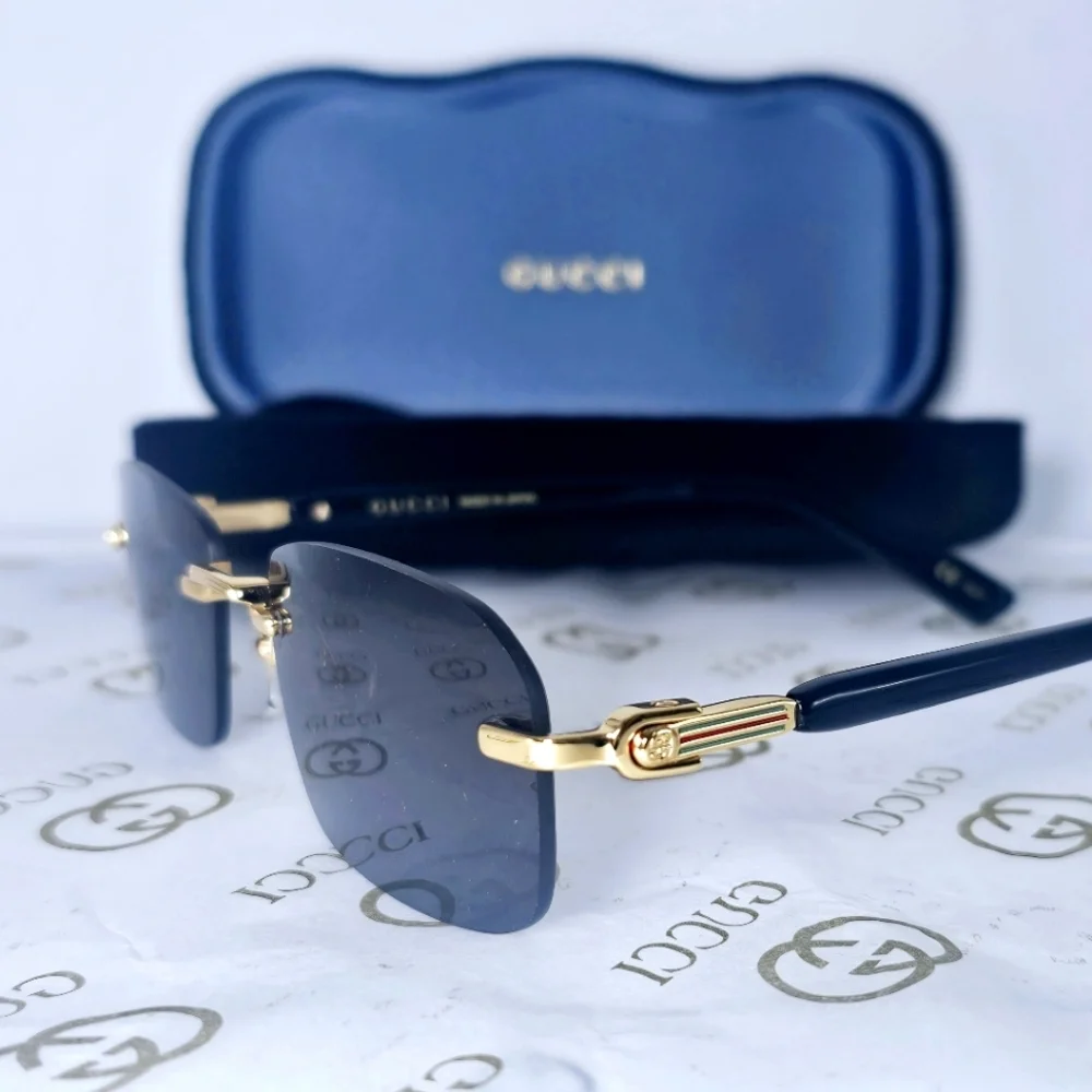 Gucci Black and Gold Unisex Sunglasses GG1221S 001